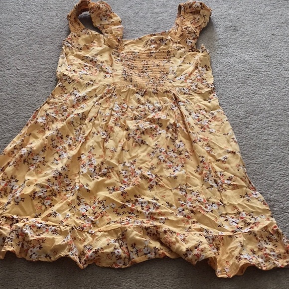 Old Navy summer dress. Size small. - Picture 2 of 2